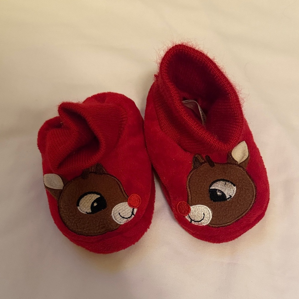 Fifty year Rudolph Children Slippers size small  3/4